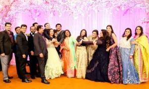 Wedding family candid